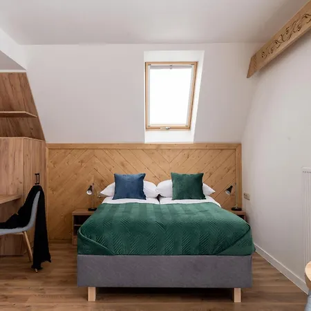 Διαμέρισμα Ornak 7 *