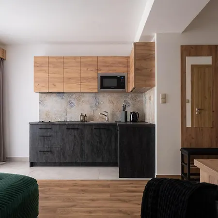Ornak 7 Apartment